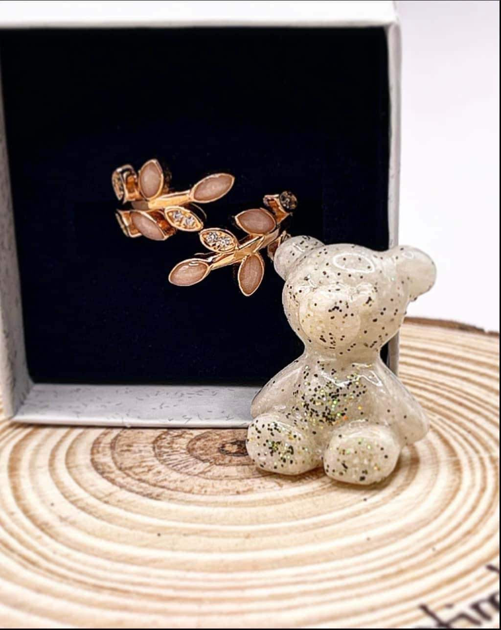 Adjustable Leaf Ring